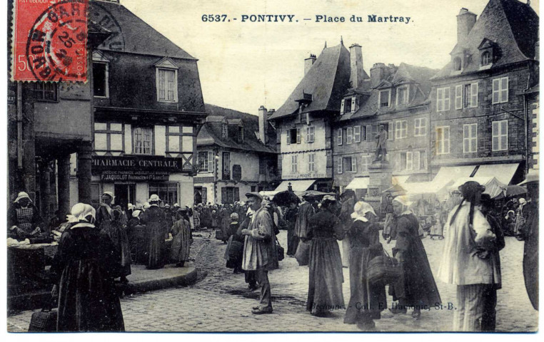 Pontivy. Place du Martray.
Saint-BrieucHamonic[1920 ? ]
6537