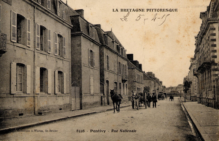 Pontivy, rue Nationale.
[S.l.]Waron[ca 1915 ]
La Bretagne pittoresque ; 8528