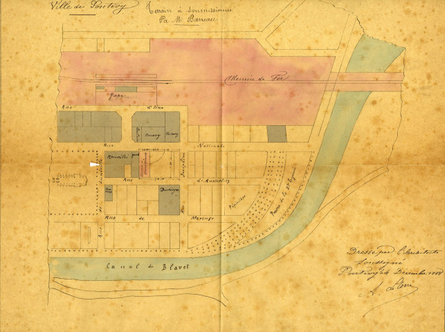 Terrain soumissionné par M. Game : plan de localisation du terrain / Dessin Le Corre Architecte.- Pontivy 1882.- 1 plan : calque, lavis de couleurs, échelle 1:2000 ; 42 x 25,5cm.