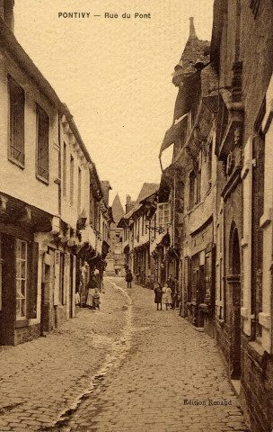 Pontivy. Rue du Pont.
[S.l.]Renaud[ca 1930 ]
 
