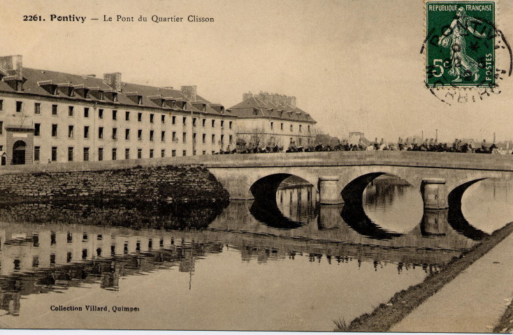 Pontivy. Le Pont du Quartier Clisson.
QuimperVillard[1915 ? ]
2261