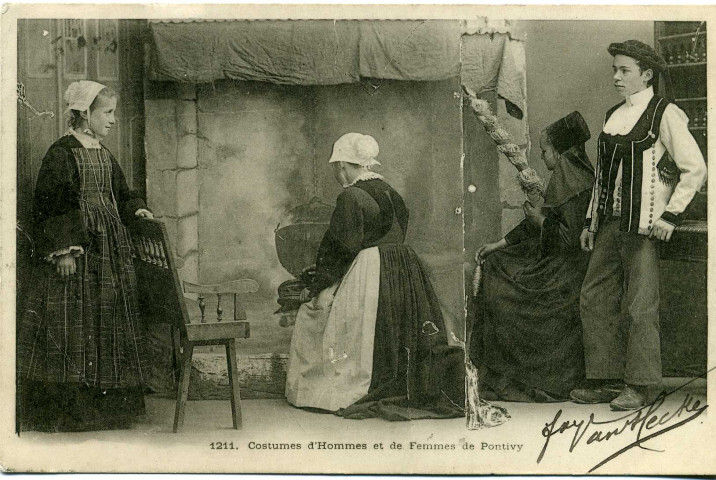Costumes d'Hommes et de Femmes de Pontivy.
[Quimper][Villard]1902
; 1211