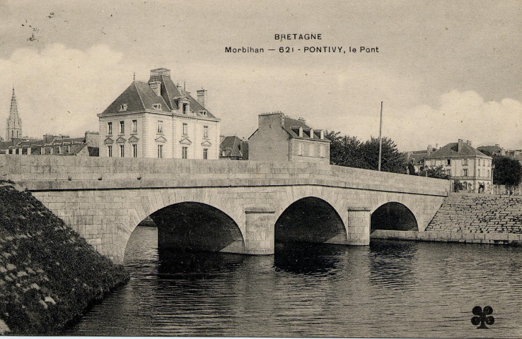 Pontivy. Le Pont.
[S.l.][s.n.][1912 ? ]
Bretagne : Morbihan ; 621