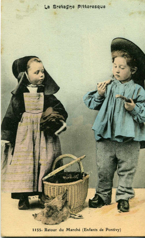 Retour du marché : (Enfants de Pontivy).
Saint-BrieucWaron1907
La Bretagne pittoresque ; 1155