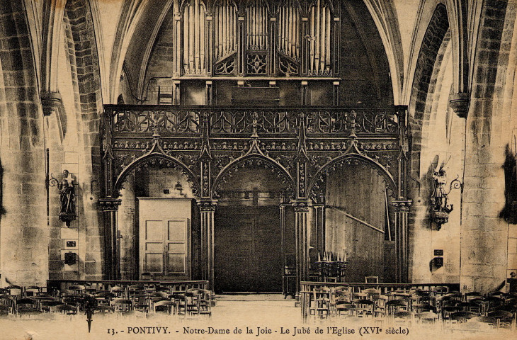 Pontivy. Notre-Dame de la Joie. Le Jubé de l'Eglise (XVIe siècle).
[S.l.][s.n.][1917 ? ]
13