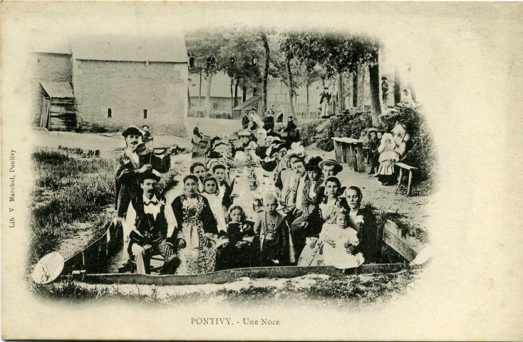 Pontivy : une Noce.
PontivyVeuve Marchal[1901]-[1910]
