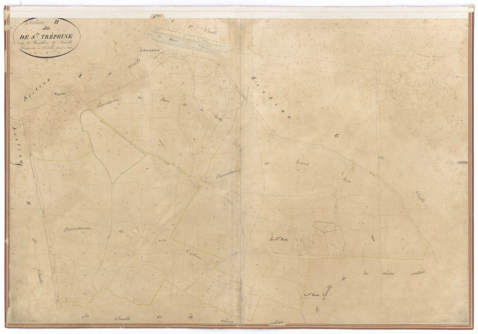 Section H dite de S[ain]te Tréphine, 2e feuille du n°242 au n°373 ; 1 plan : papier, lavis, coul., échelle 1:2000 ; 70 x 103 cm.